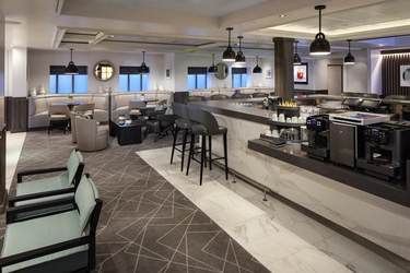 Celebrity Cruises, Celebrity Silhouette, Retreat Lounge - Credit - ©CEL 1.jpeg